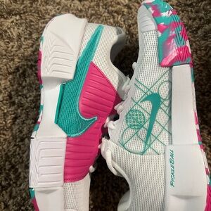 NEW Nike Zoom Challenge Pickleball Shoes Womens Sz 6.5 FQ4155-101